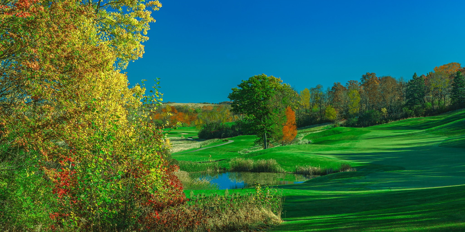 Como Crossings at Hawks View